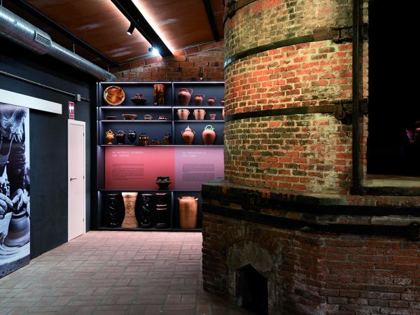 Visita a l'interior de l'espai de la terrissa i Ceràmiques Sedó