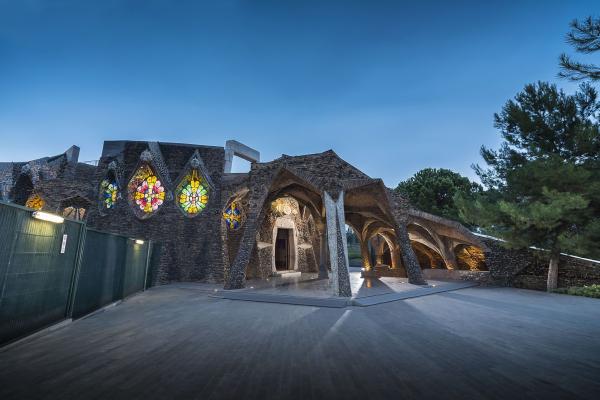 El Baix Llobregat presenta «La ruta de Gaudí i el modernisme»