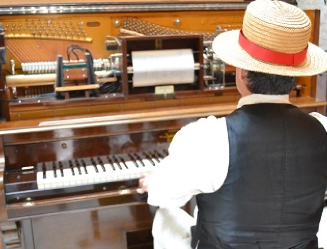 Sona, sona la pianola