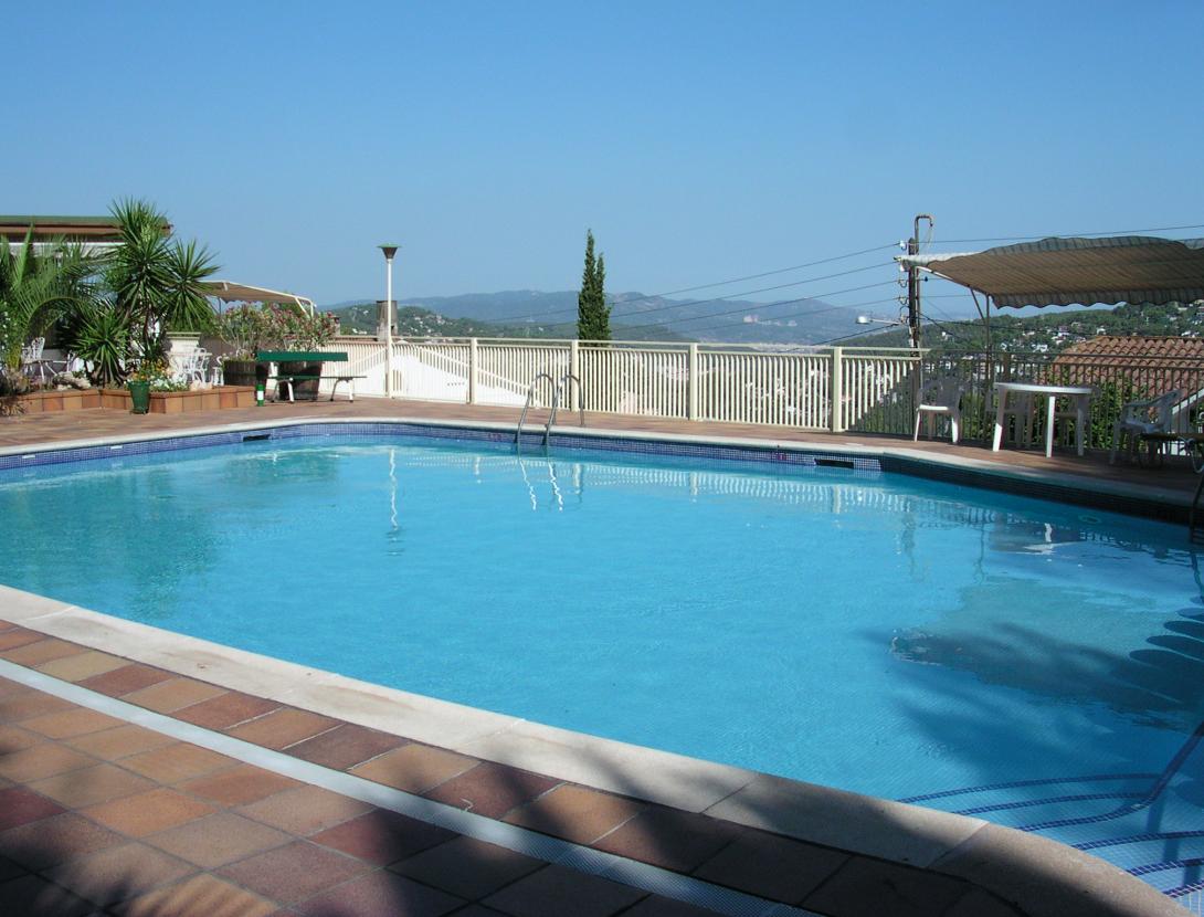 Piscina-vistas.JPG
